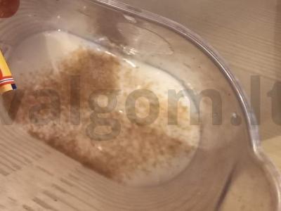 Bananų kokteilis Žingsnis 2