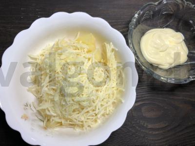 Ananasų ir česnakų salotos. Žingsnis 2