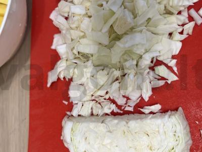 Troškintos bulvės su kopūstais Žingsnis 4