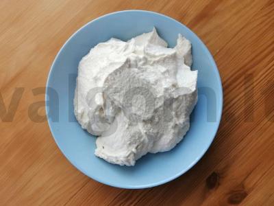 Dietiniai blyneliai su varškės ir bananų įdaru Žingsnis 2