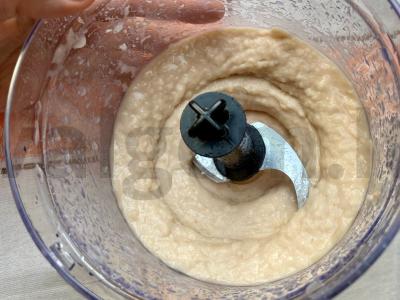Vegetariški baltųjų pupelių ir cukinijų kotletai Žingsnis 2