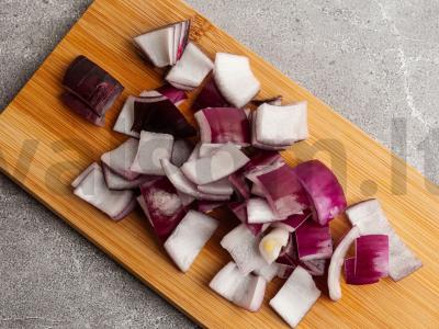 Kiauliena su mandarinais sojų padaže Žingsnis 1