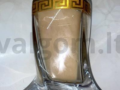 Romo ir vanilės likerio gėrimas Žingsnis 1