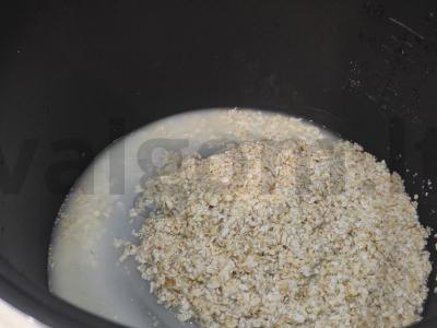 Pieno avižinių dribsnių košė multicooker keptuvėje Žingsnis 1