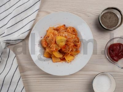 Raugintų kopūstų troškinys Žingsnis 6