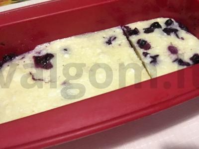 Varškės apkepas su mėlynėmis Žingsnis 6