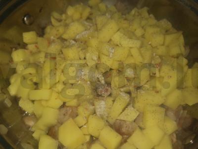 Su bulvėmis troškinta kiauliena Žingsnis 8