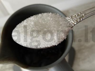 Frappe su ledais ir tarkuotu šokoladu Žingsnis 3