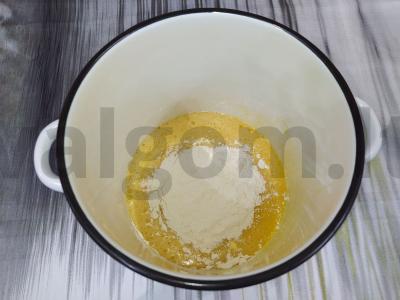 Gruodžio sniego gniūžtės tortas Žingsnis 4