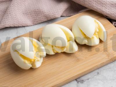 Įdaryti kiaušiniai "Tulpės" su lydytu sūriu ir česnaku Žingsnis 4