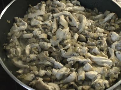 Fettuccini su grybais Žingsnis 3
