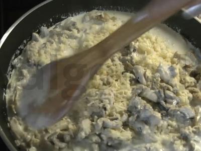 Fettuccini su grybais Žingsnis 4