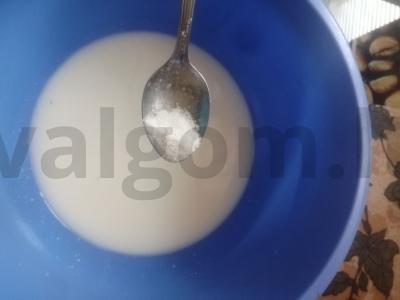 Bandelės iš mielinės tešlos Žingsnis 3