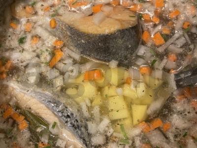 Rausvosios lašišos ir kuskuso sriuba Žingsnis 3