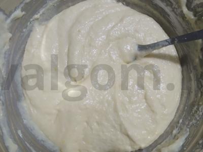 Manniki su uogiene ant kefyro Žingsnis 1