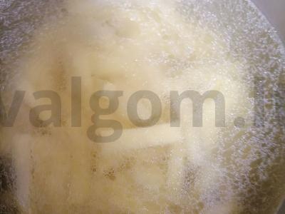 Barščiai ant jautienos sultinio su bulvėmis Žingsnis 5