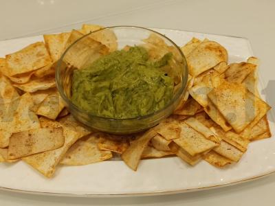 Lavos ir avokadų užkandis pagrindine nuotrauka