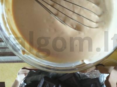Savoiardi desertas su grietine ir virintu sutirštintu pienu Žingsnis 2