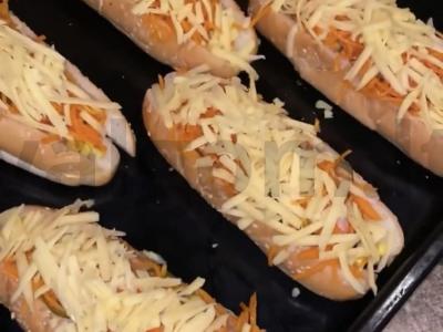 Karšti šunys orkaitėje Žingsnis 7