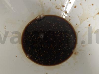 Sparneliai sojų ir medaus padaže Žingsnis 1