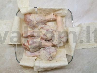 Naminės vištienos šlaunelės pitos duonoje Žingsnis 1