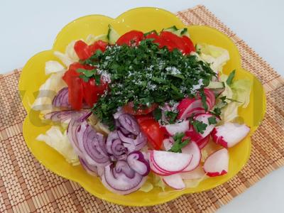 Daržovių salotos Žingsnis 4