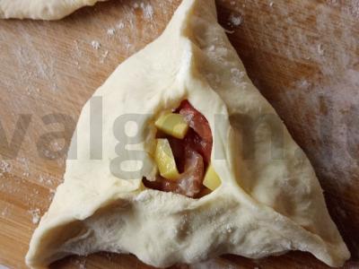 Kepti paplotėliai su mėsa ir bulvėmis Žingsnis 4