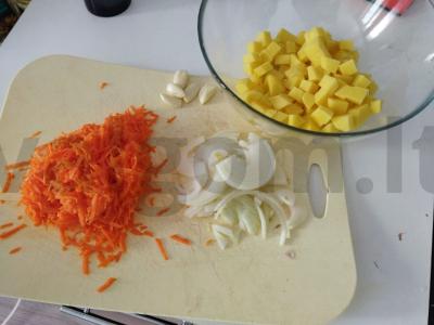 Sūrio sriuba Žingsnis 1