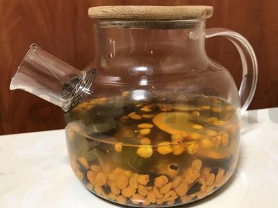 Šaltalankių arbata pagrindine nuotrauka