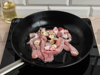 Tailando stiliaus karbonadas su sojų padažu Žingsnis 3