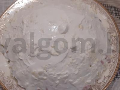 Salotos "Tigro kailis" su rūkyta vištiena ir džiovintomis slyvomis Žingsnis 8