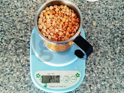 Žirnių tyrė su daržovėmis multicooker įrenginyje Žingsnis 1