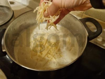 Mėsos kukuliai su ryžiais bešamelio padaže Žingsnis 2