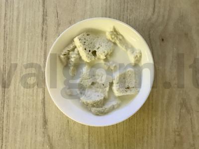 Klasikiniai kalakutienos maltinių paplotėliai Žingsnis 1