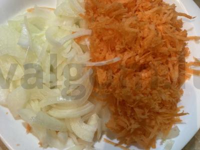 Vištienos kepenėlių troškinys Žingsnis 1