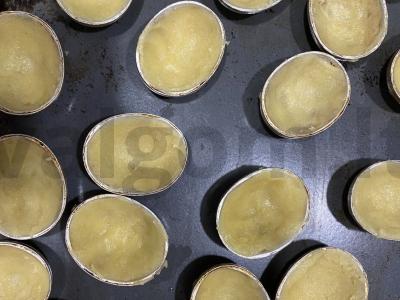 Naujametiniai riešutai su kondensuotu pienu Žingsnis 3