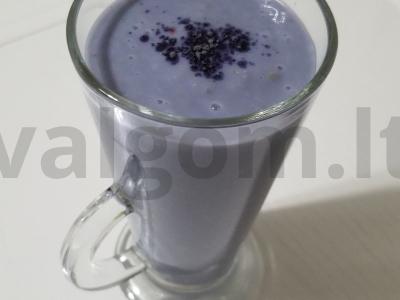 Egzotiškas kokteilis su salierais ir mėlynąja matcha Žingsnis 2