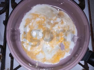 Mano tobula kiaušinienė su rūkyta dešra ir krapais Žingsnis 5