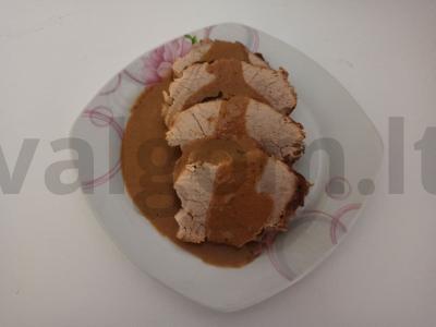 Kiaulienos troškinys piene su jūros druska pagrindine nuotrauka