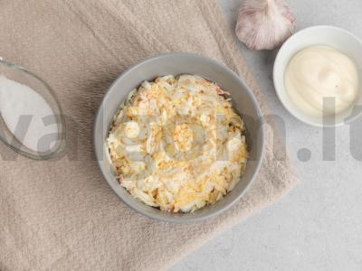 Gausios salotos su žuvies piršteliais Žingsnis 3