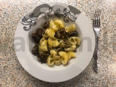 Makaronai su vištienos širdelėmis ir grybais Žingsnis 9