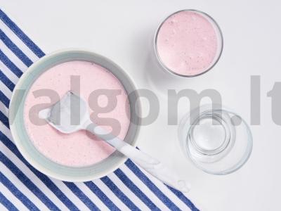 Braškių ir kokosų desertas Žingsnis 2