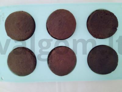 Klasikiniai "Red Velvet" mini keksiukai Žingsnis 3
