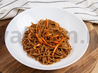 Soba su morkomis ir rūkyta paprika Žingsnis 5