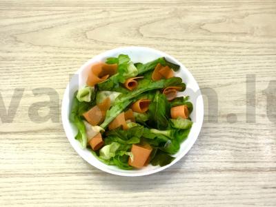 Daržovių salotos su keptais grybais Žingsnis 3