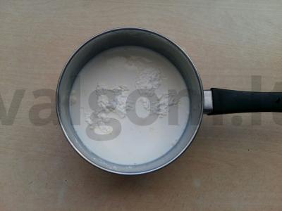 Švelnus šokolado ir vanilės pudingas Žingsnis 1