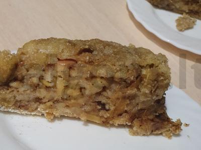 Tarkuotų obuolių pyragas pagrindine nuotrauka