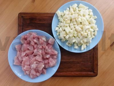 Paprikos, įdarytos vištiena ir cukinijomis Žingsnis 1
