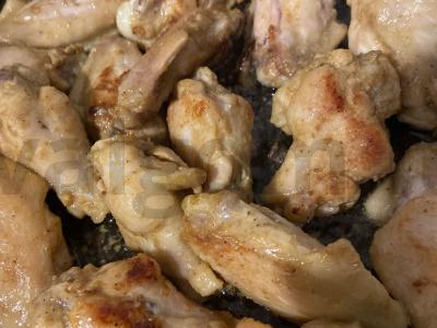 Vištienos sparneliai marinate Žingsnis 2