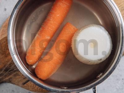PP brokolių, morkų ir svogūnų tyrė Žingsnis 2